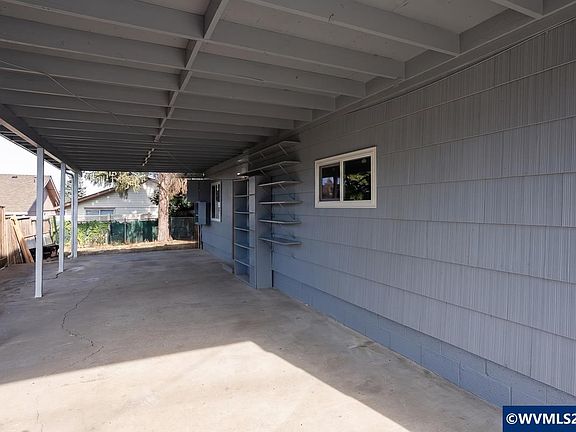 4th image of 3158 19th Pl NW