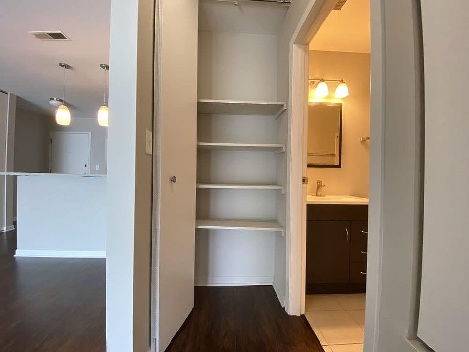 1st image of 1818 N Halsted St #1717-104