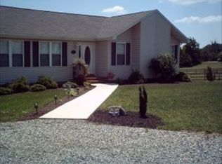 155 Timberlake Dr, Hardy, VA 24101