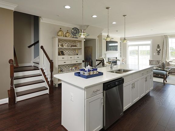 Redwood by Timberlake Homes