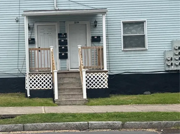 214 Academy St #A, Wilkes Barre, PA 18702