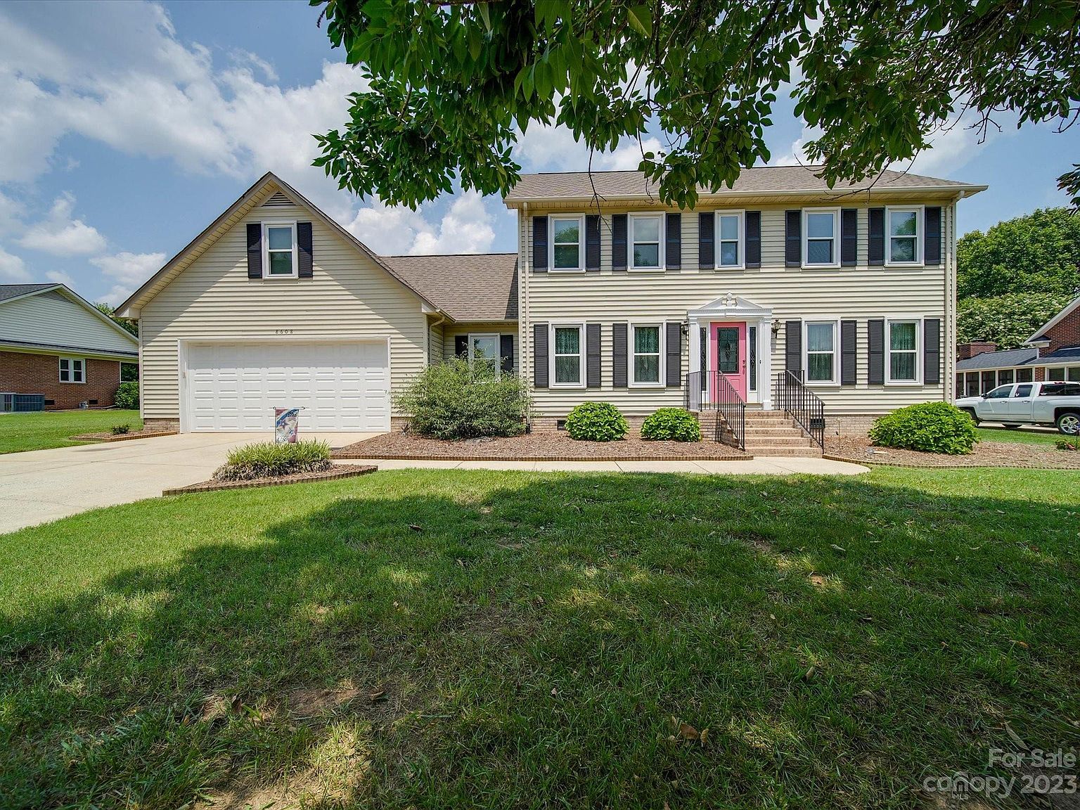8608 Middleton Cir, Harrisburg, NC 28075 Zillow