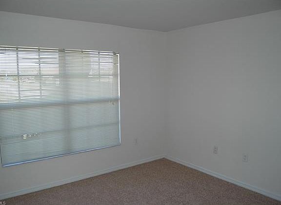 5th image of 1822 NE 27th Ter