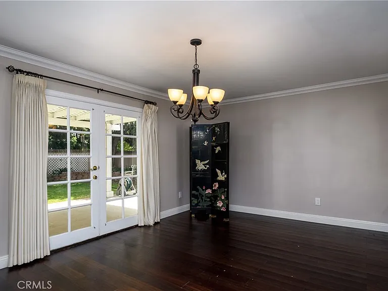 440 Coronado St — Photo 4