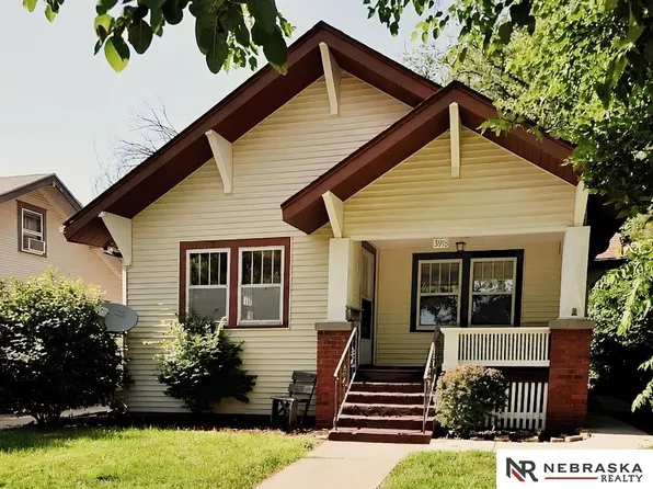 3918 Starr St, Lincoln, NE 68503