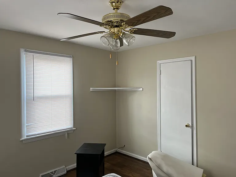 1206 Hilton Pl — Photo 1