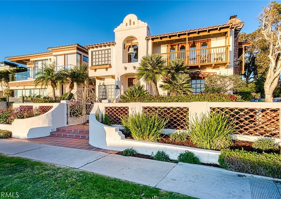 3628 Ocean Blvd