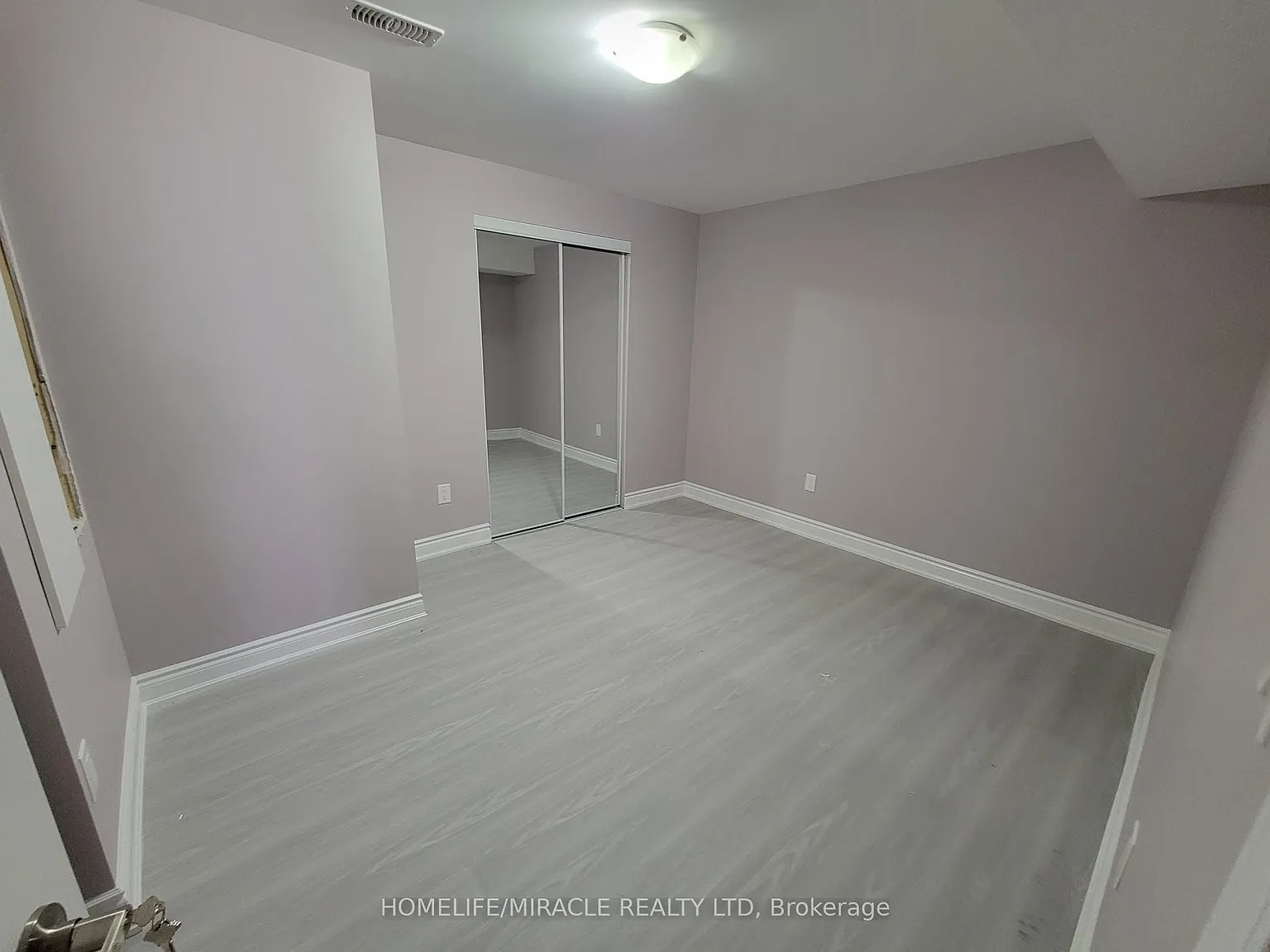2 bed, $1,650 — Photo 4