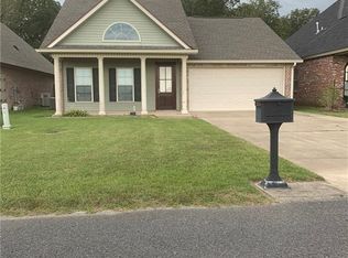 1915 N Sherman St, Jennings, LA 70546