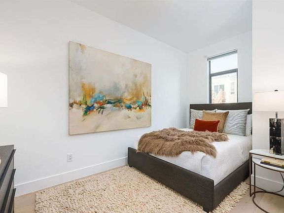 3rd image of 1827 15th St APT 1