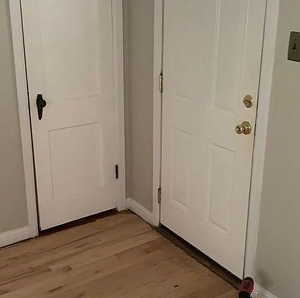 5th image of 3585 Wright Ave