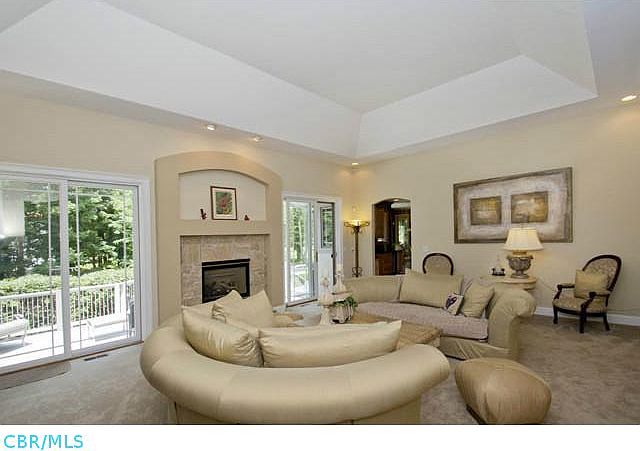 1st image of 7970 Silver Lake Ct