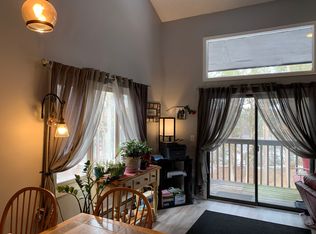 12 Maple Trl, Wisconsin Dells, WI 53965