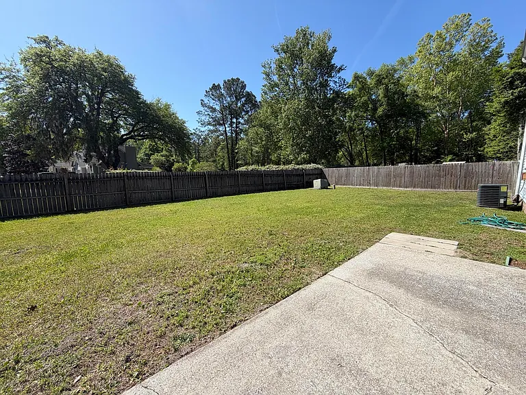 160 Wainwright Mnr — Photo 18