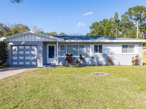 2448 Whitman St, Clearwater, FL 33765