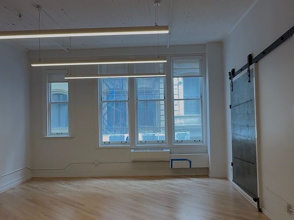 2nd image of 95 Grand St APT 2