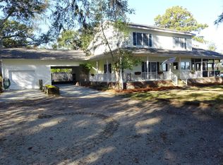 8738 Peters Point Rd, Edisto Island, SC 29438