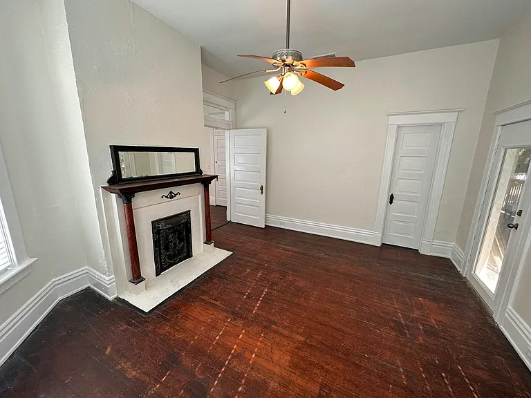 358 Michigan Ave #3 — Photo 4