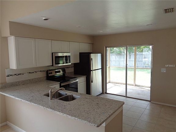 4th image of 1360 San Diego Ct