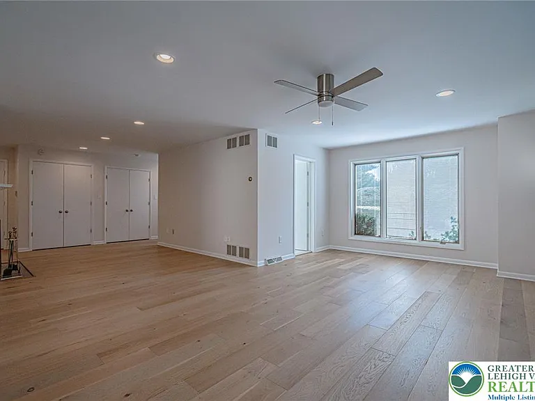 3608 S Highland St — Photo 22