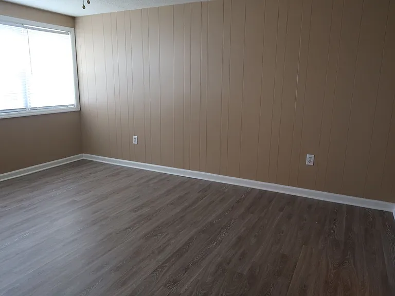 2749 Sullins St #204 — Photo 6