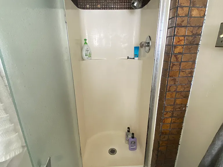 4611 22nd Ave NE #2 — Photo 5