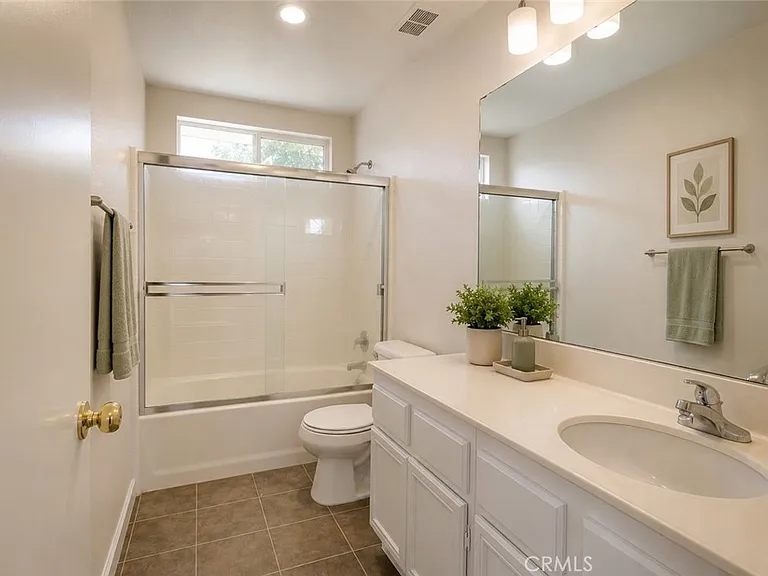 33179 Breighton Wood St — Photo 11