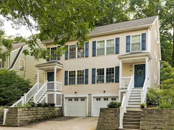 44 Park Avenue Ext, Arlington, MA 02474