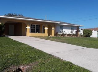 838 Fairhaven St NE, Palm Bay, FL 32907