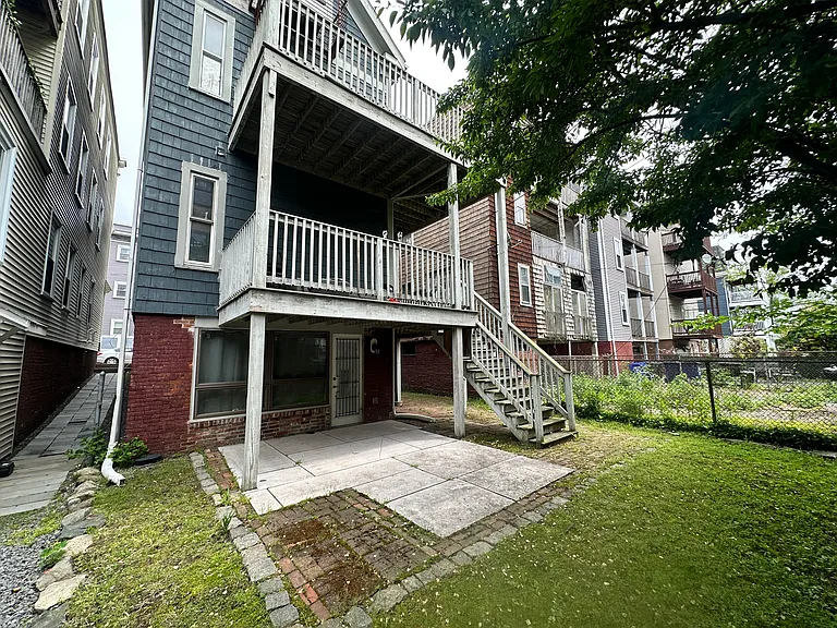 24 Washburn St #2 — Photo 18