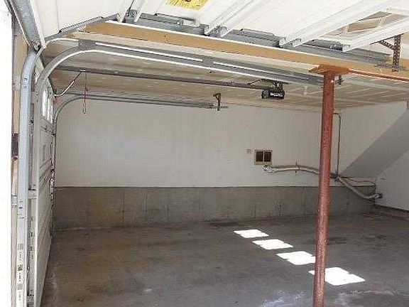 72 Canal Drive, Belchertown MA