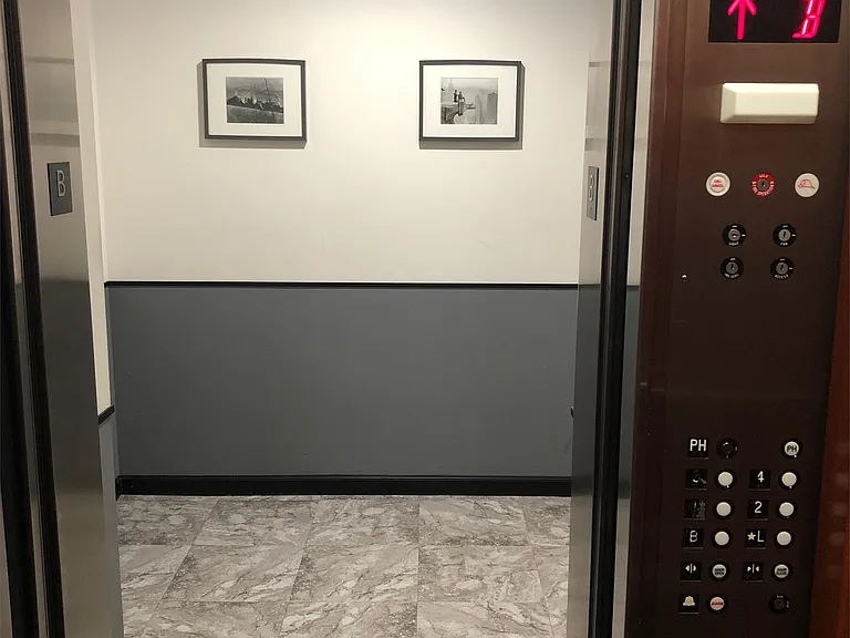 148 Greenwich St — Photo 3