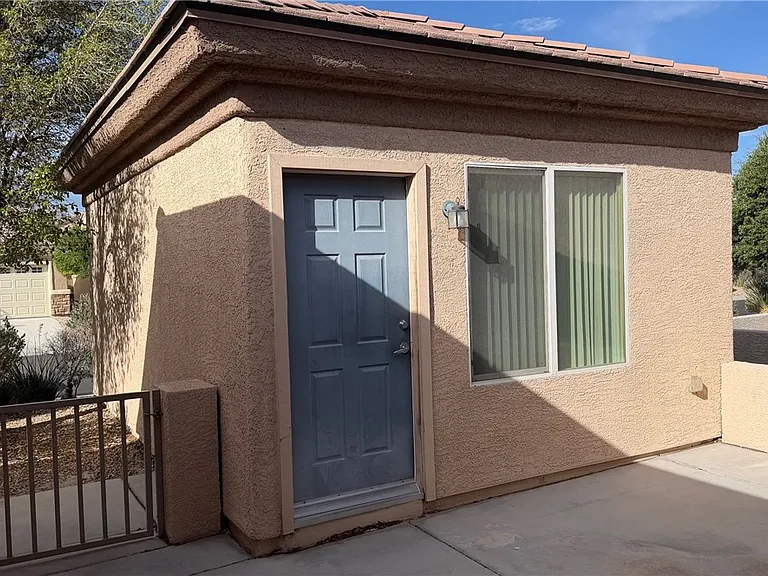 2205 Willow Wren Dr — Photo 3