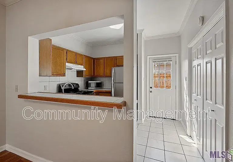 2632 S Roth Ave #32B — Photo 4