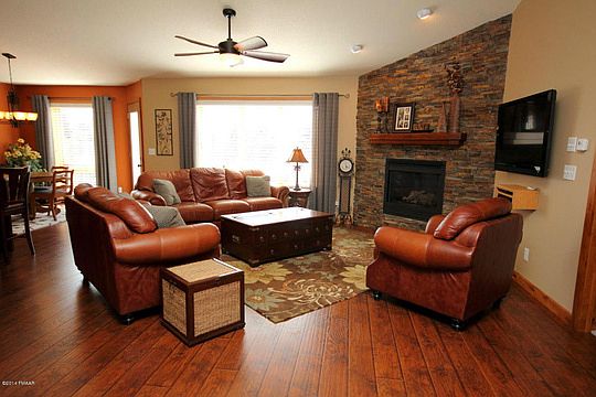 5th image of 3543 Woodbury Park Dr S