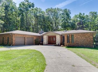 13243 Tyler St, Crown Point, IN 46307