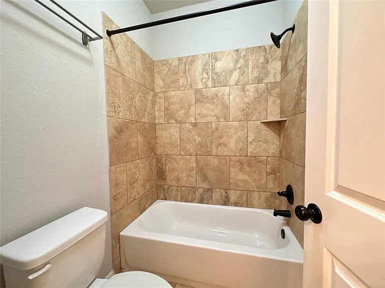 5612 Sabbia Dr — Photo 31