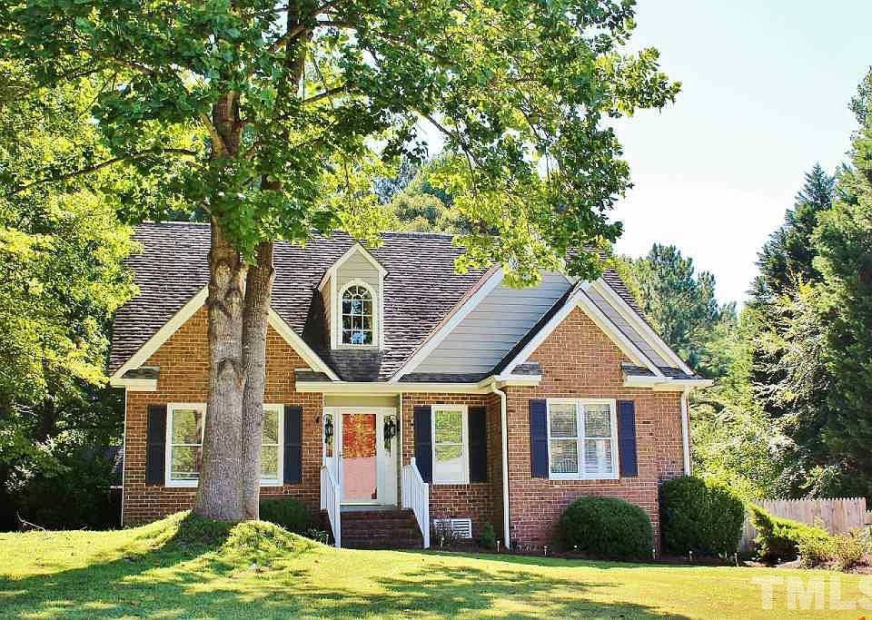 1st image of 1855 Bessie Ln