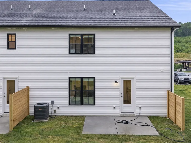 9147 Rolling Stone Way — Photo 5