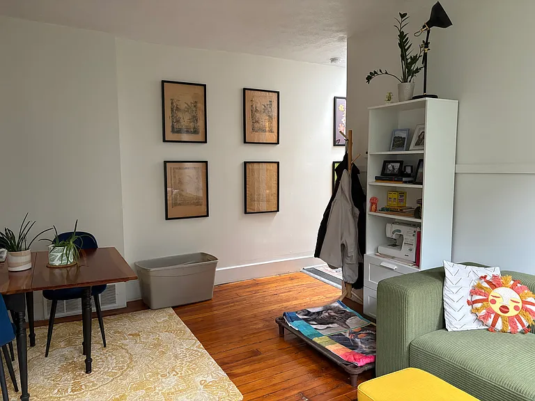 2085 Columbus Rd #4 — Photo 12