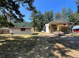 206 Waterfront Rd, Troy, MT 59935