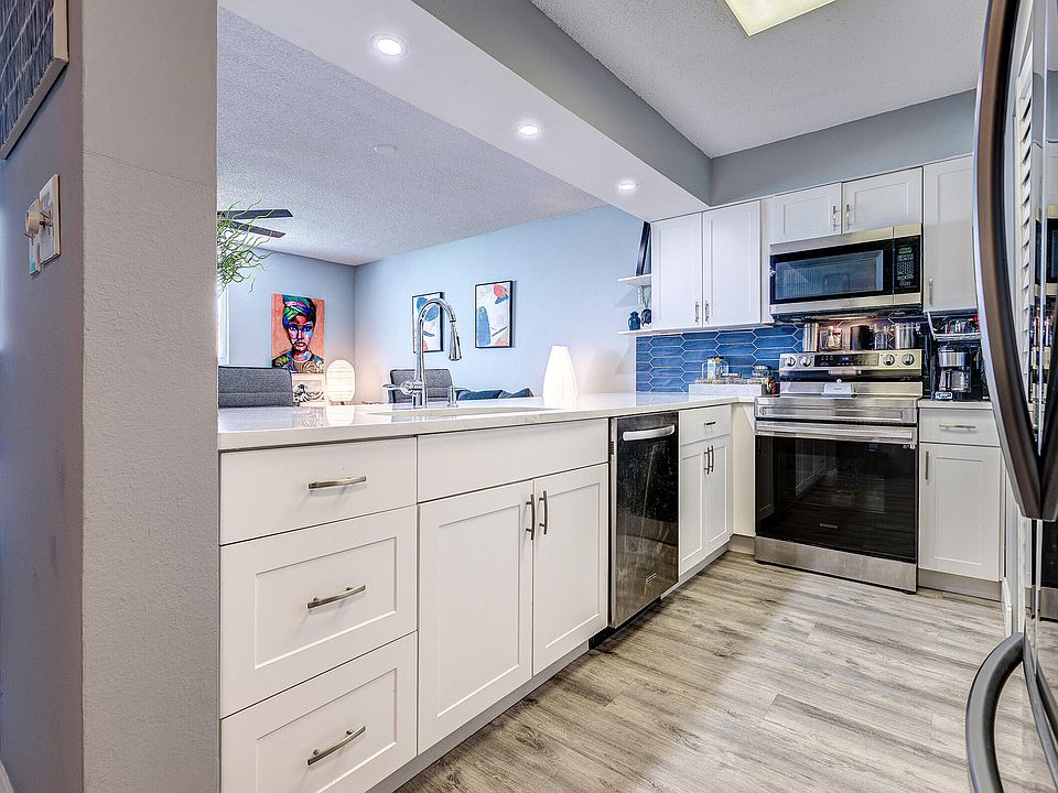 1st image of 3930 S Roosevelt Blvd #W404