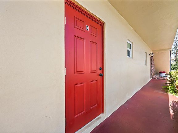 3rd image of 1943 SW Palm City Road #22-d