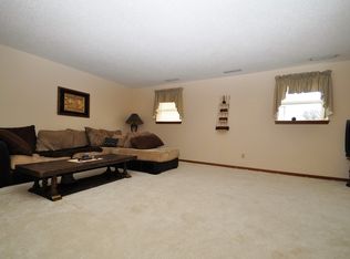 4176 Lunar Rd NW, Carrollton, OH 44615