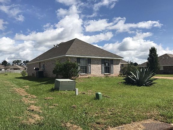 3rd image of 1113 Spanish Oak Dr