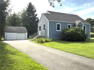 201 Fairway Ln, Butler, PA 16002