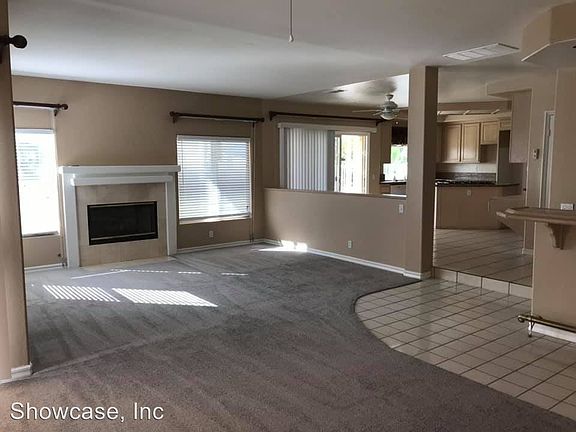 4th image of 437 Lantern Crest Dr