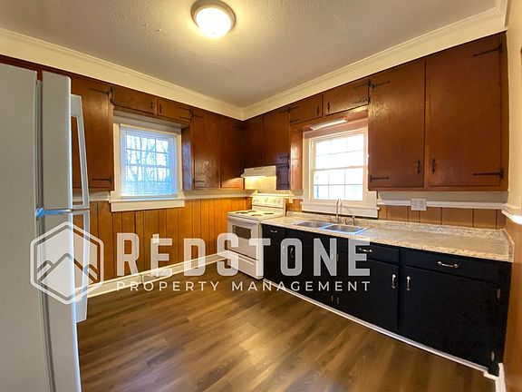 5th image of 416 Cleveland Ct