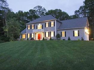108 Chestnut Grv, Guilford, CT 06437