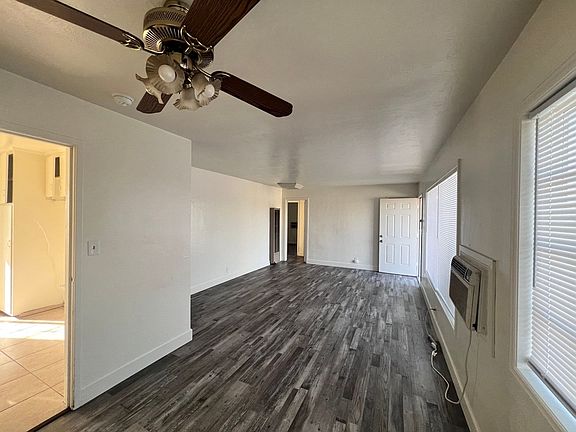 4th image of 1004 Brentwood Dr